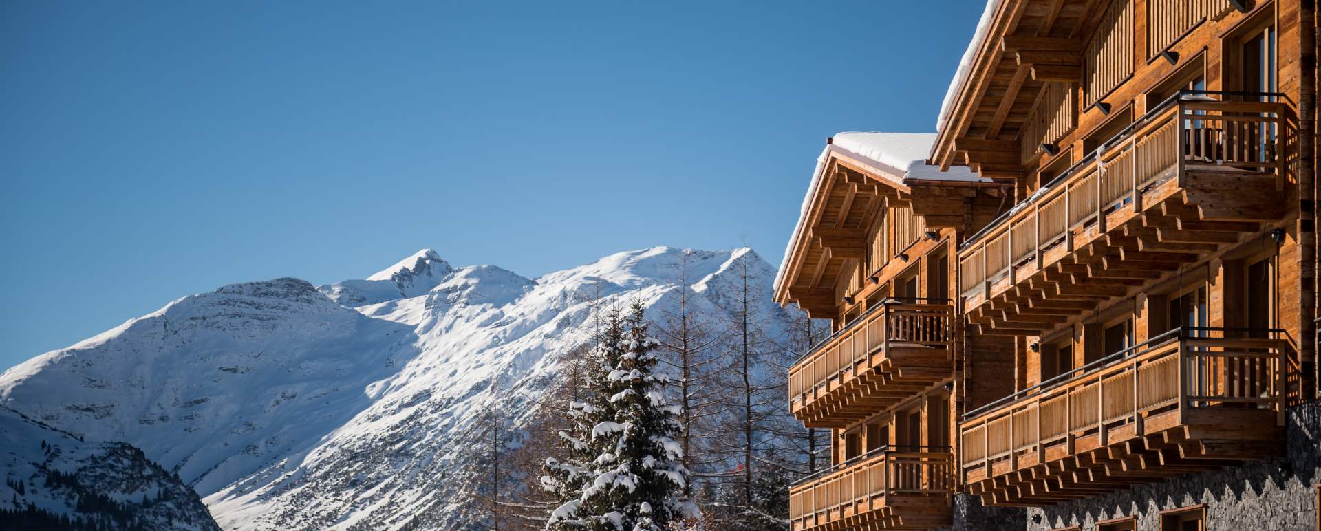 ARULA Chalet 1  