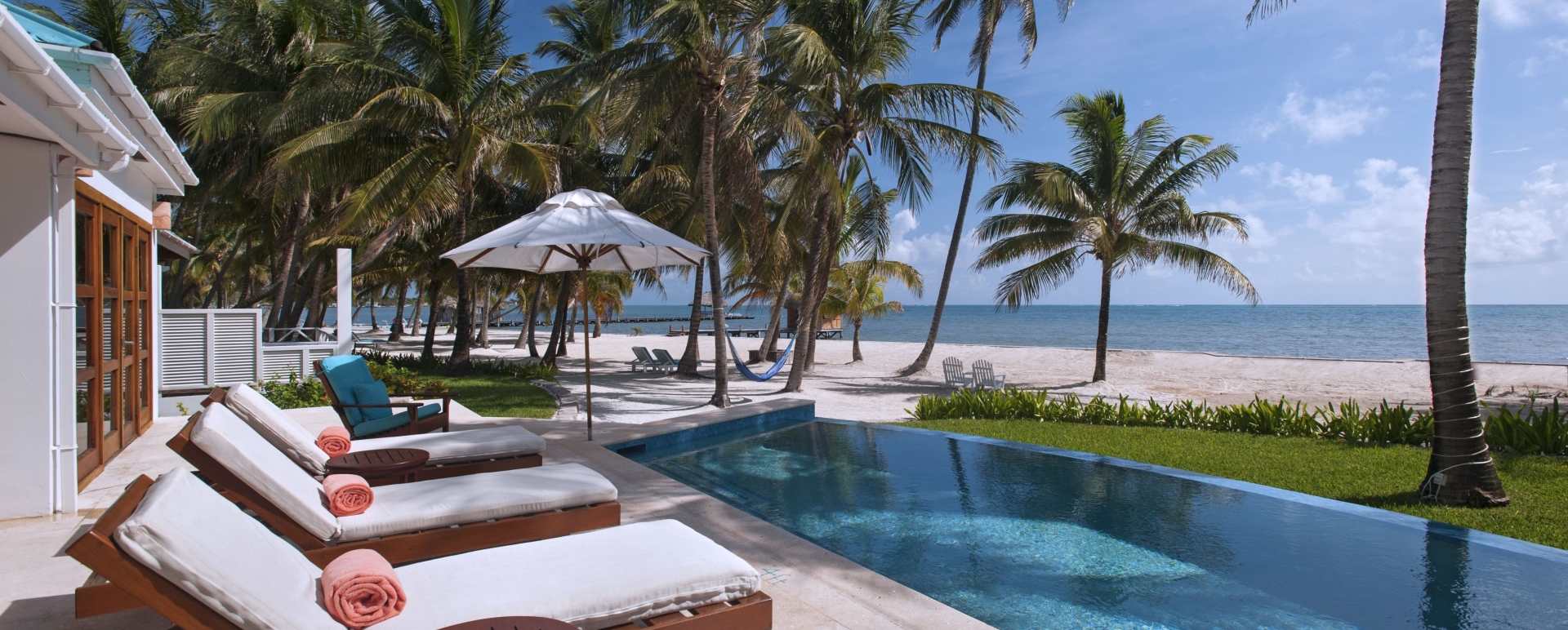 Casa Playa Blanca beachfront villa - Victoria House