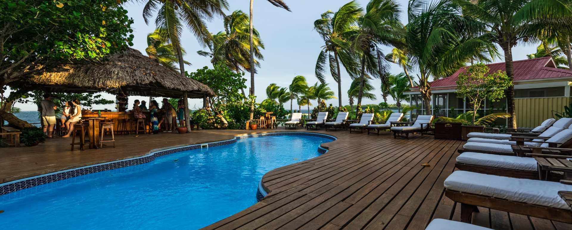 Pool and bar at Turneffe - Dive into Belize