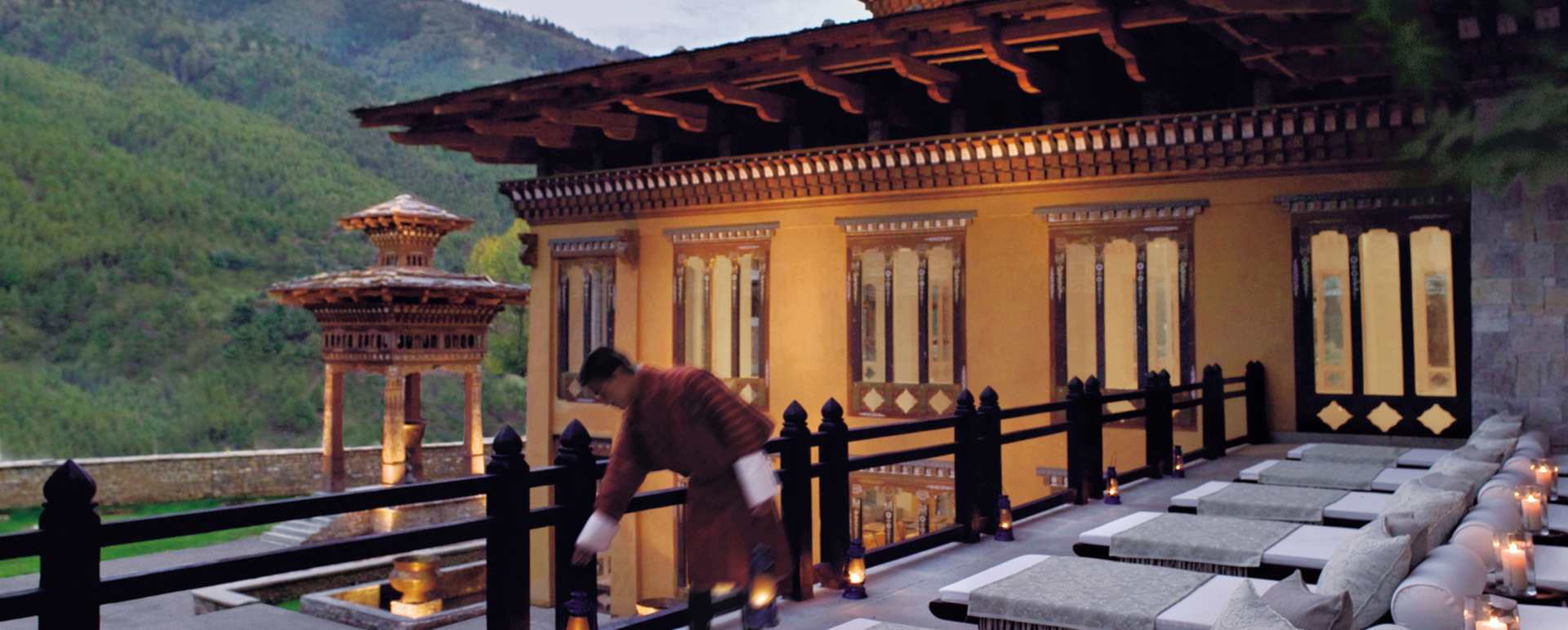 Outside Seating - Taj Tashi
