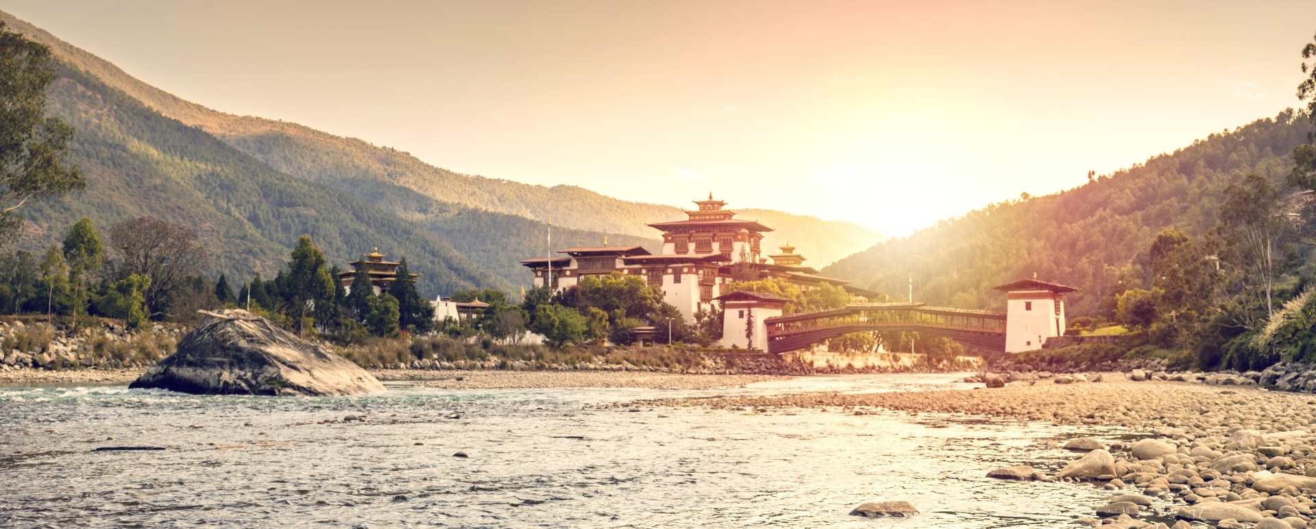 Sunset at Punakha Dzong 