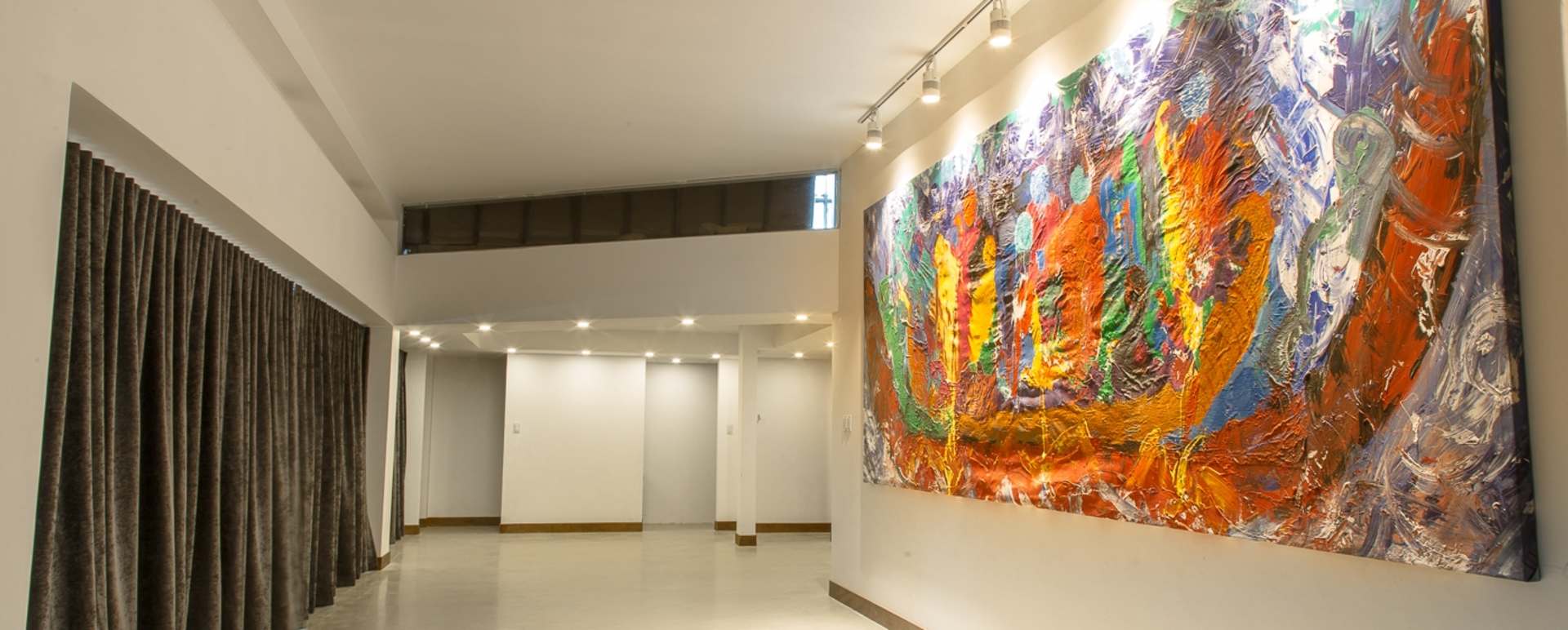 Art - Atix Hotel
