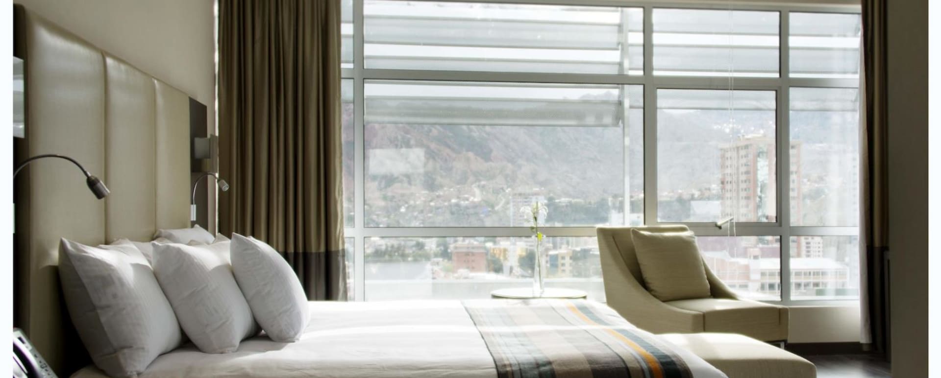 Guest room, Casa Grande Hotel