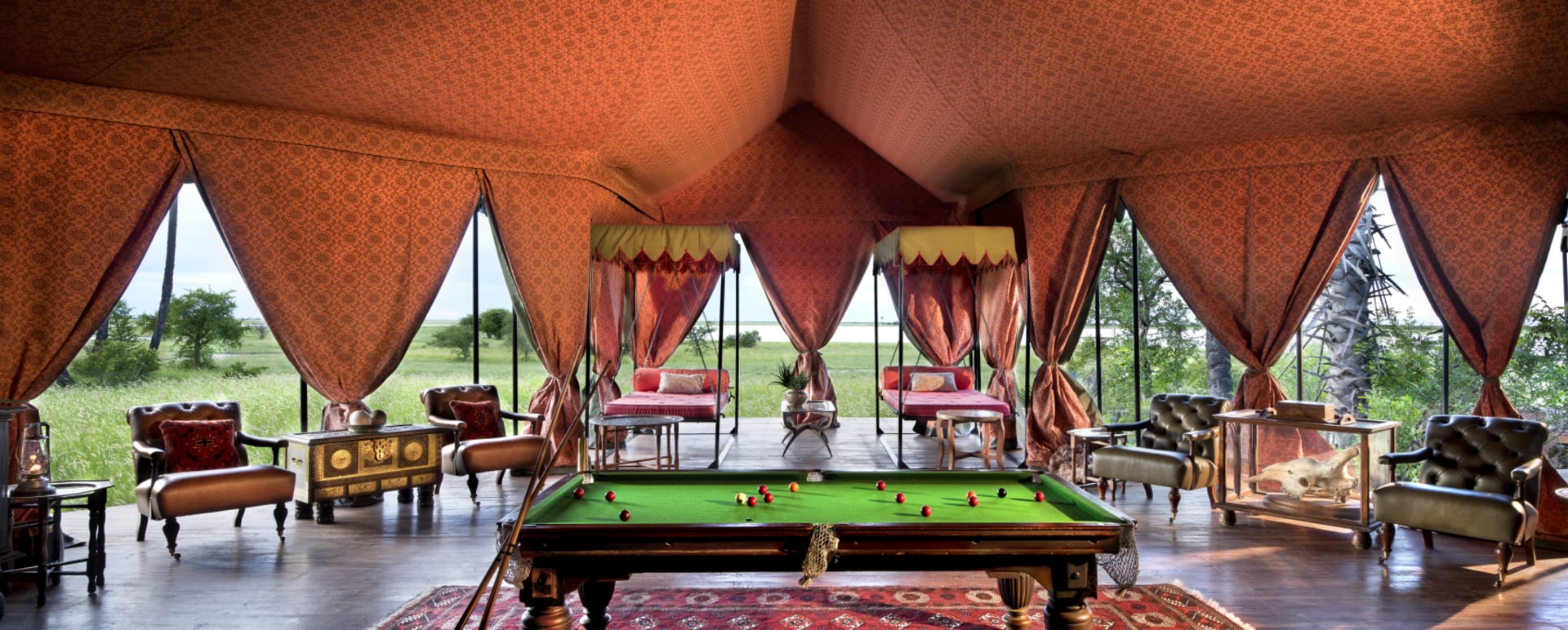 pool table 