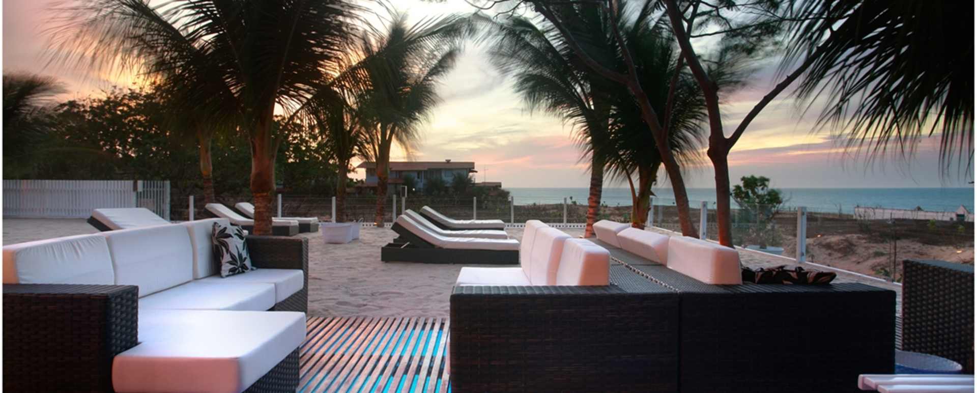 Deck - Chili Beach