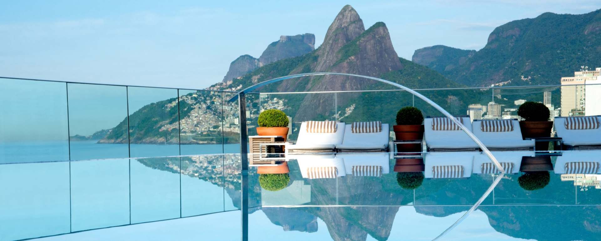 Rooftop pool and views 