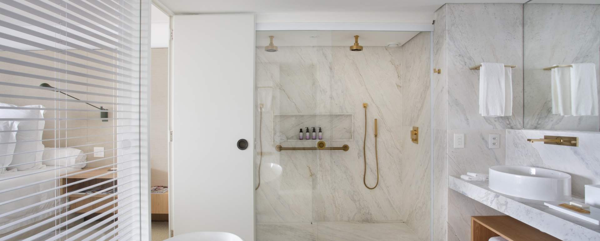 Bathroom - Hotel Emiliano Rio de Janeiro