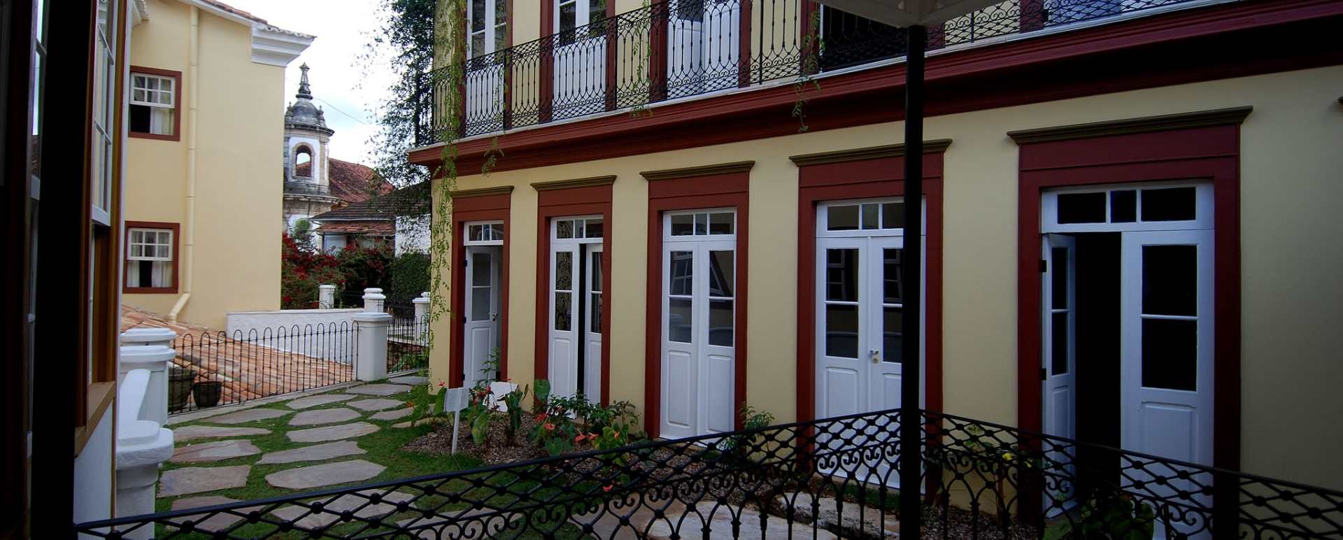 Courtyard - Solar do Rosario