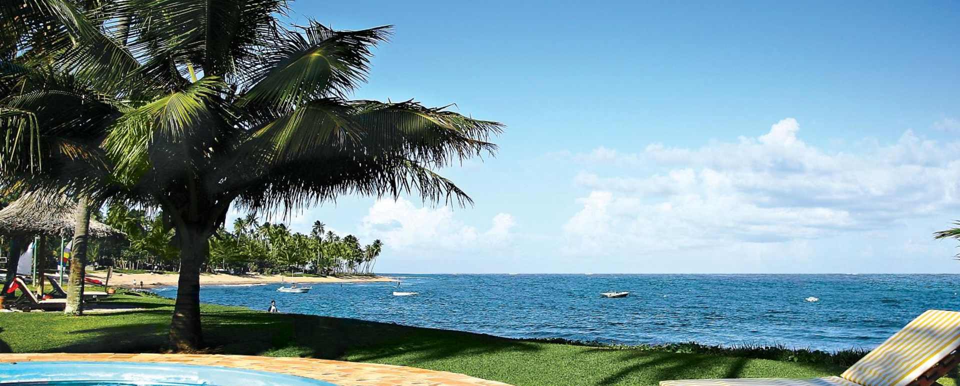 View of the Sea from Jacuzzi  - Praia do Forte Eco Resort & Thalasso Spa