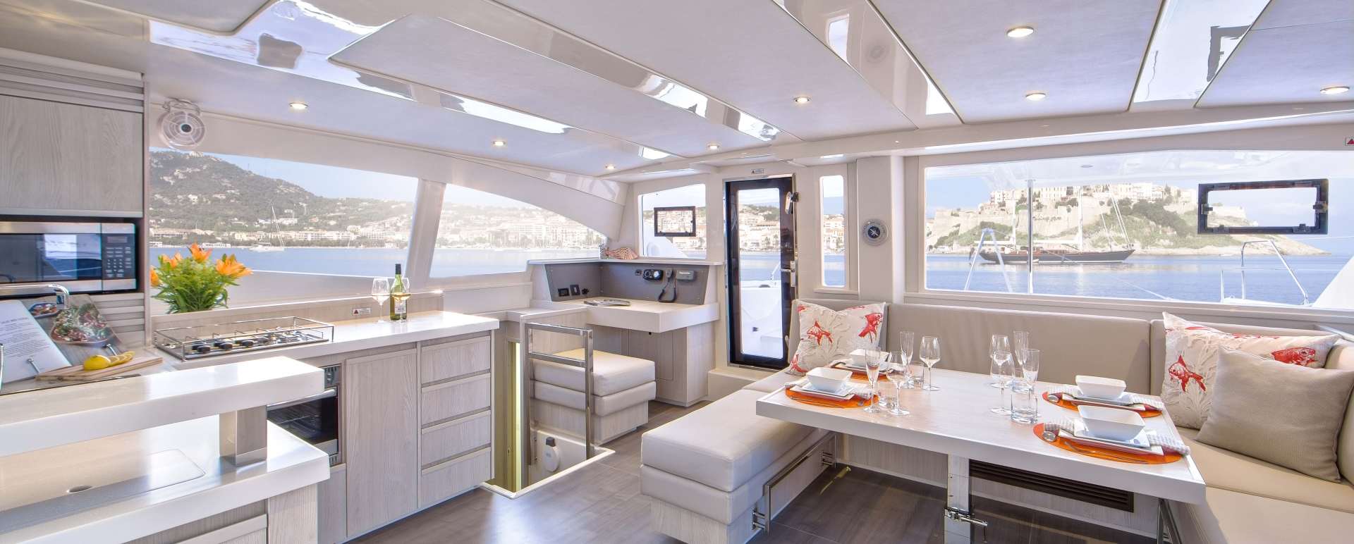 Lounge - Luxury Yacht Charter British Virgin Islands
