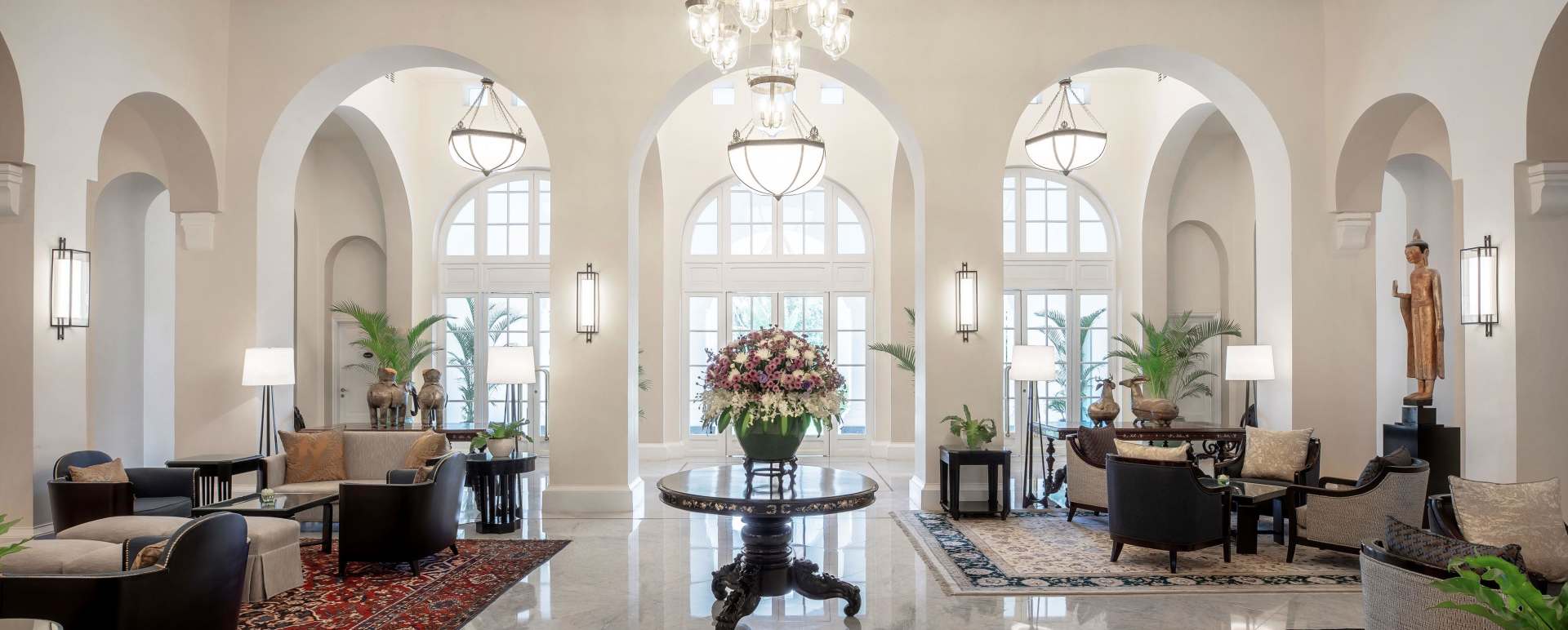 Lobby - Raffles Hotel Le Royal 