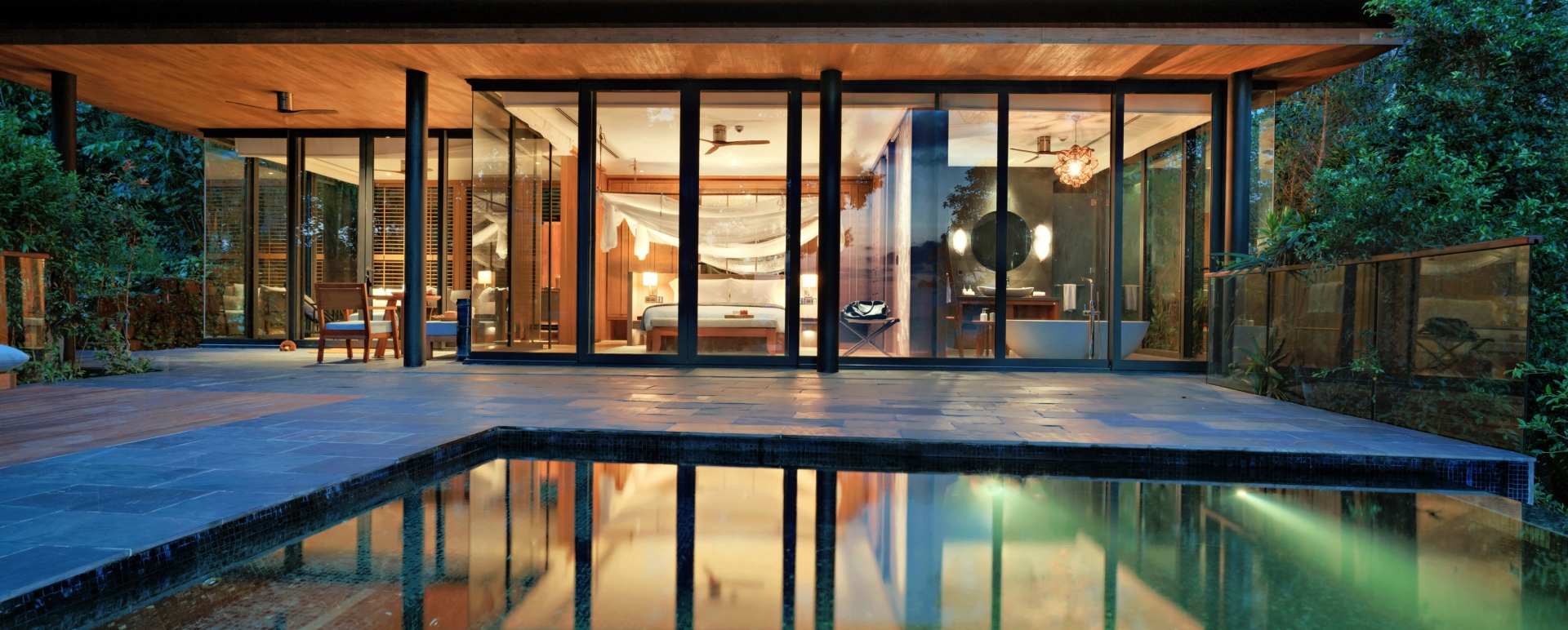 Ocean Pool Villa Suite at Night  - 