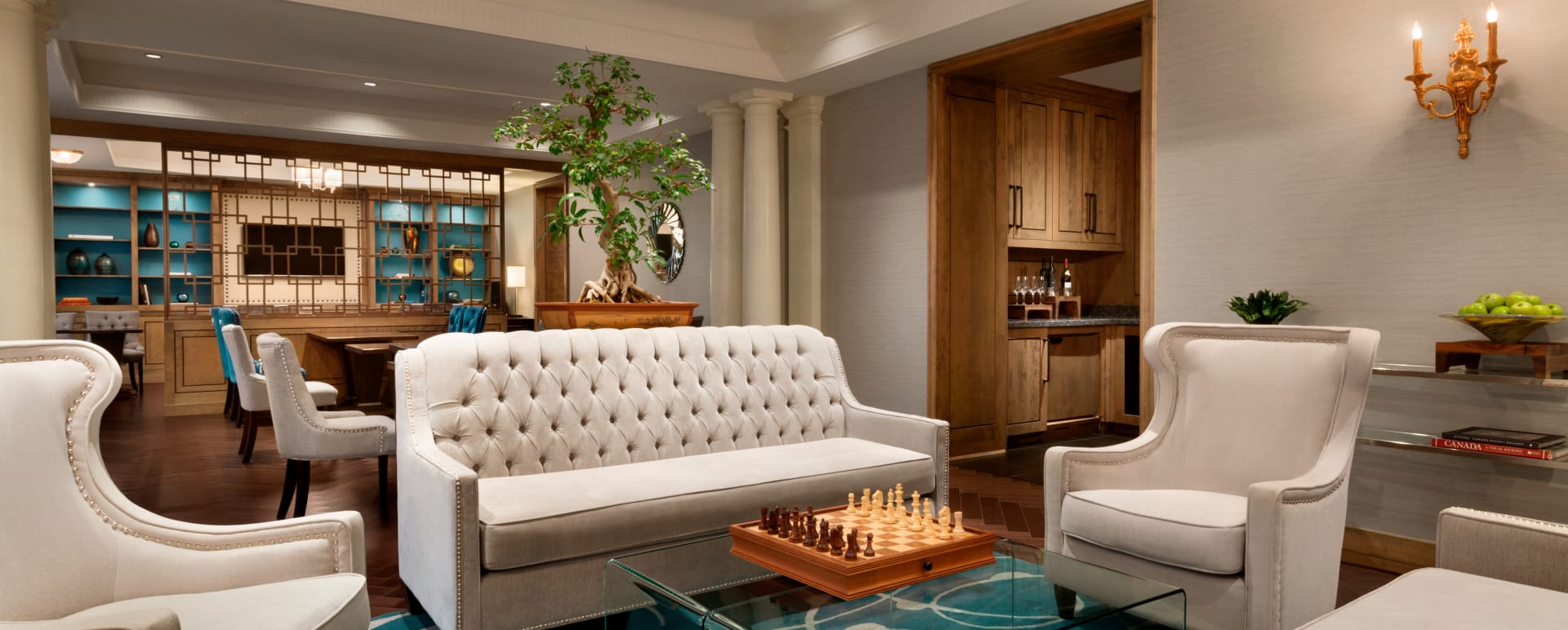 FairmontGoldLounge1 