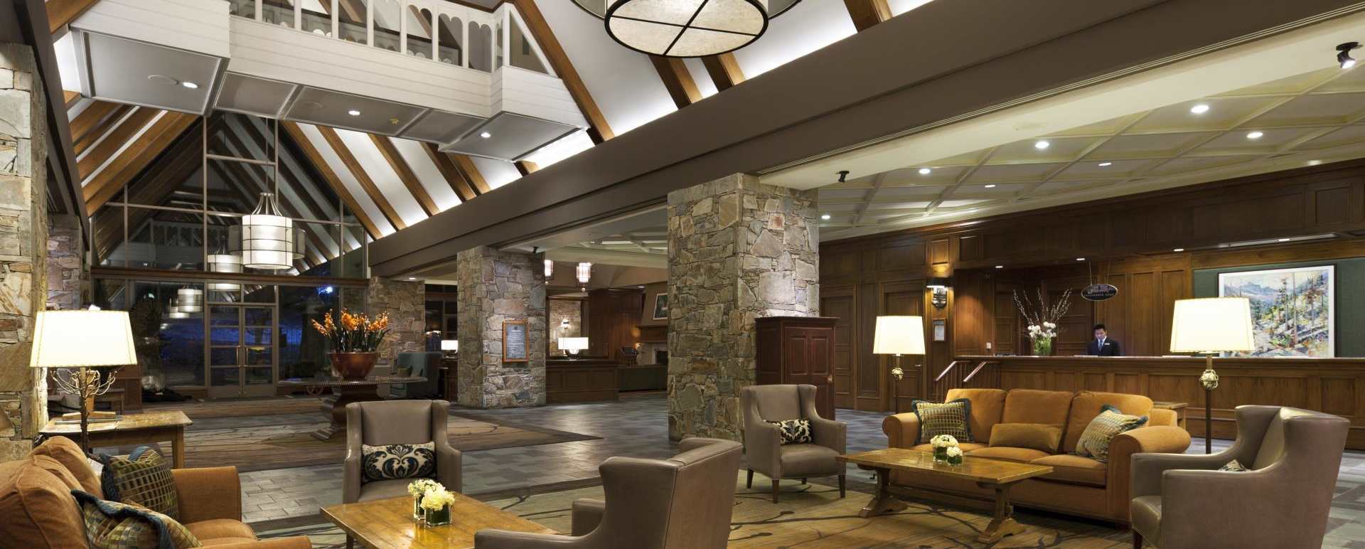 Great Hall Lobby - Fairmont Chateau Whistler 