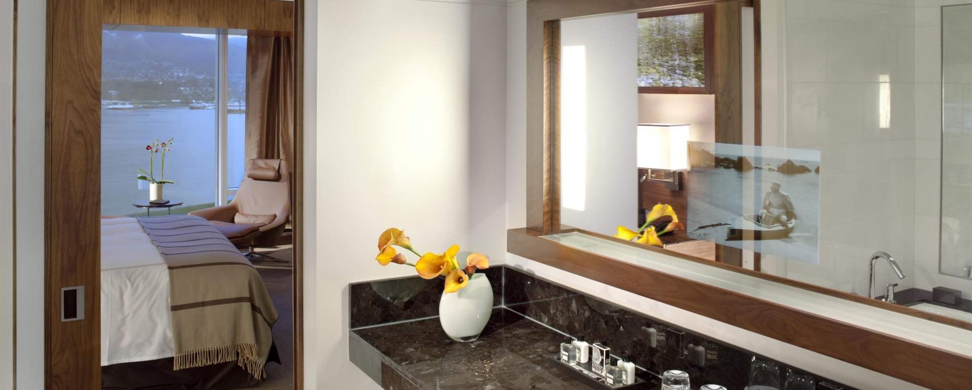 Fairmont Gold Bathroom 