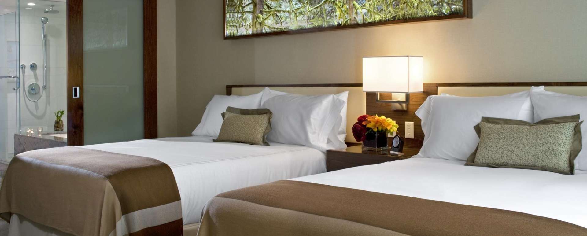 Fairmont Queen Queen Guestroom 