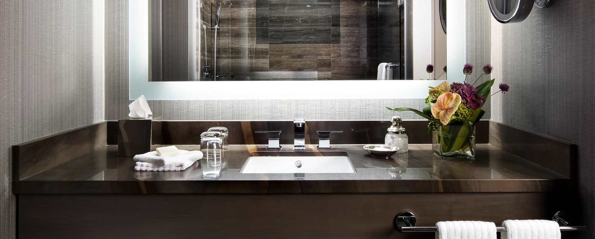 Fairmont Gold Bathroom 