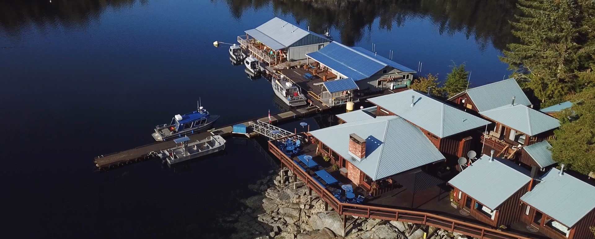 Farewell Harbour Lodge  