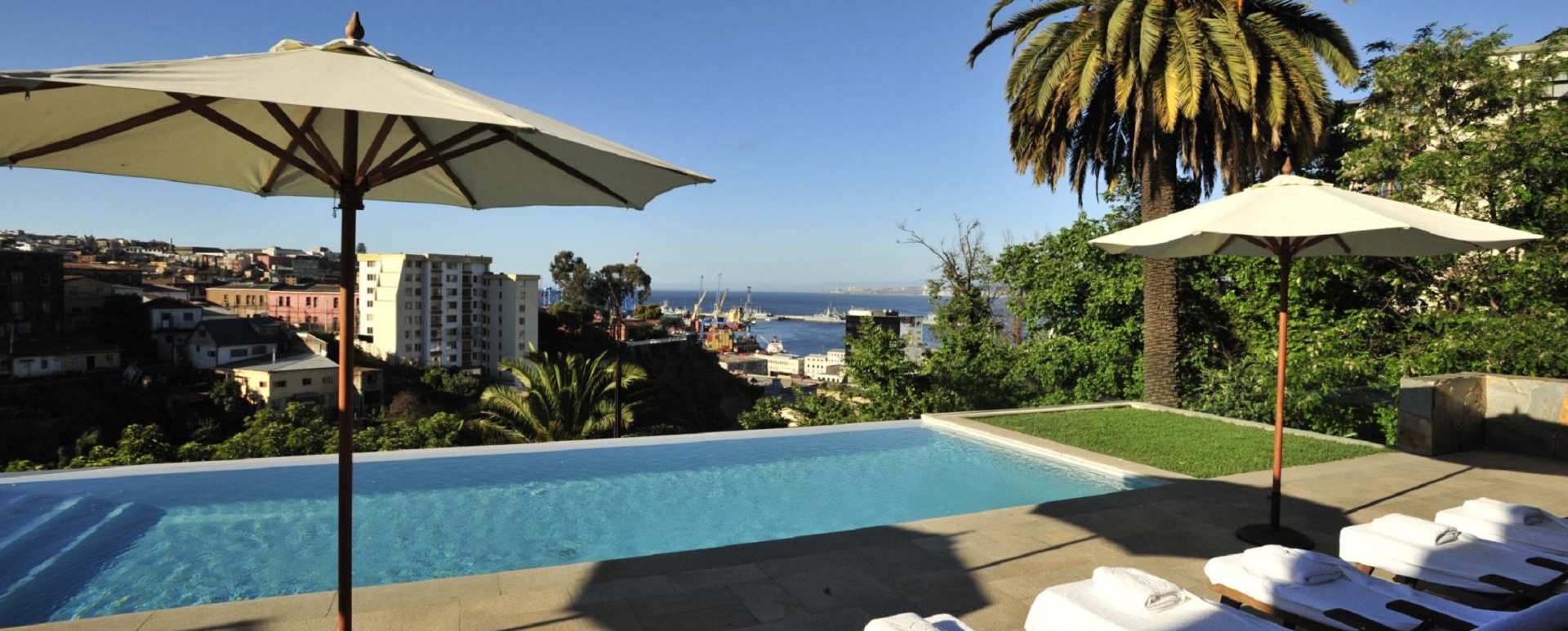 Pool area - Casa Higueras