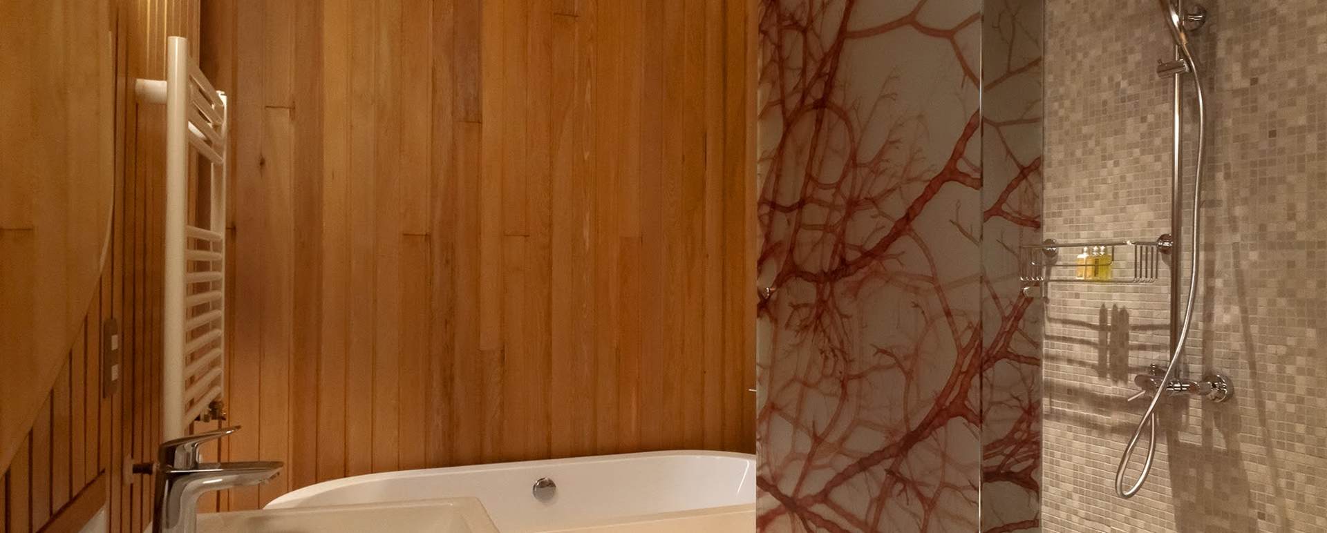 Refugia Chilo - bathroom 