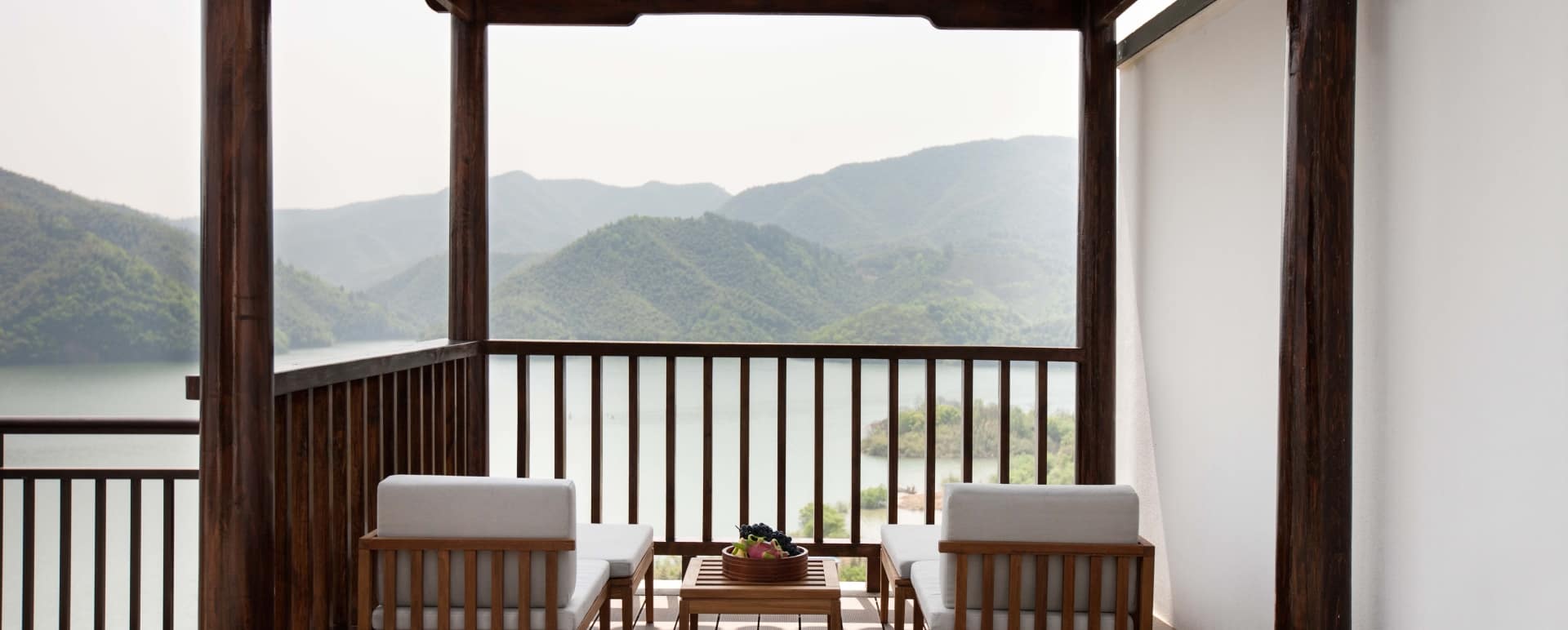 Lake View Villa 