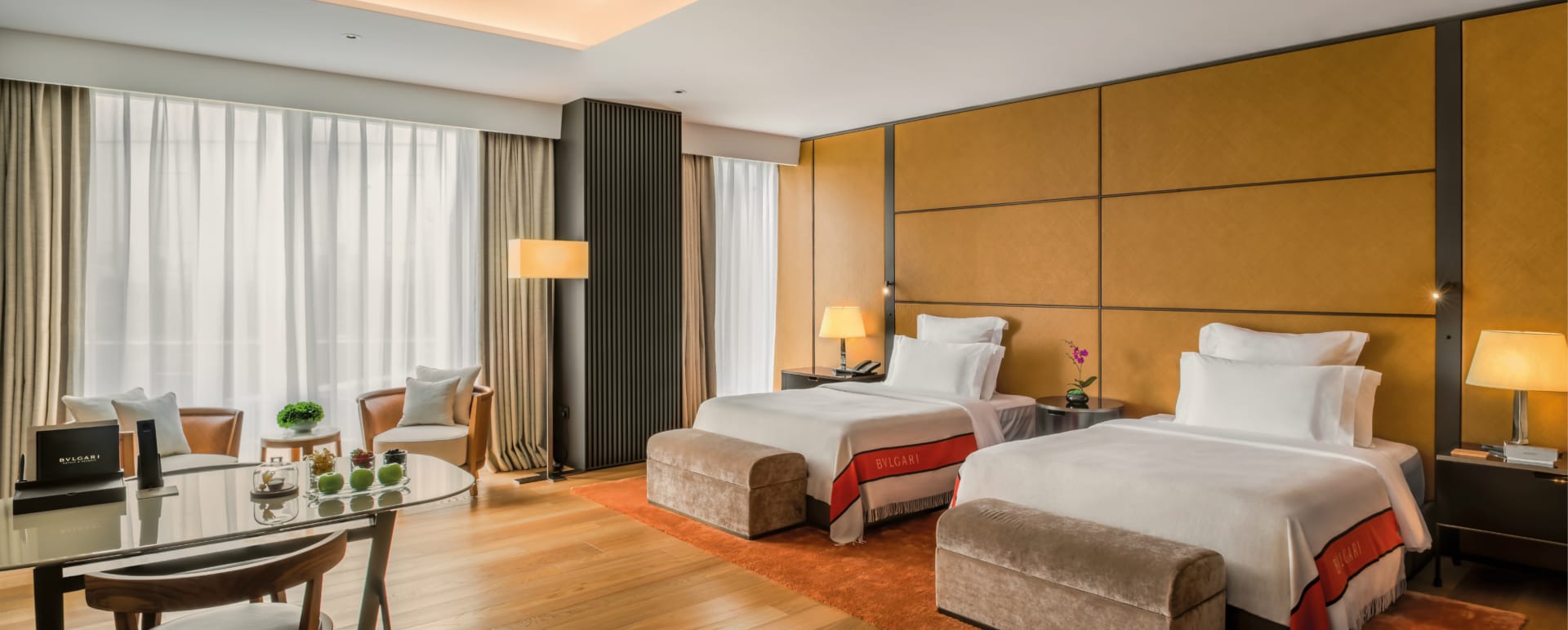 Deluxe Double Bed 