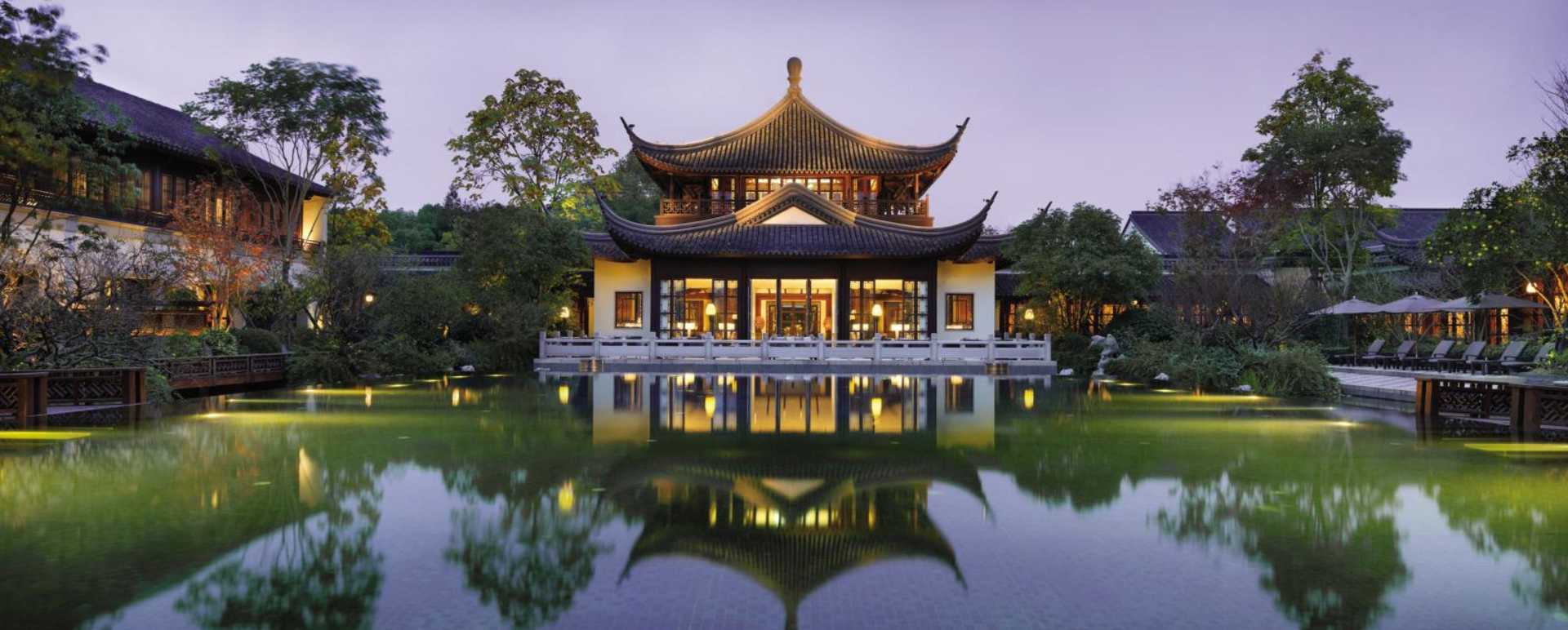 Exterior - Four Seasons Hotel