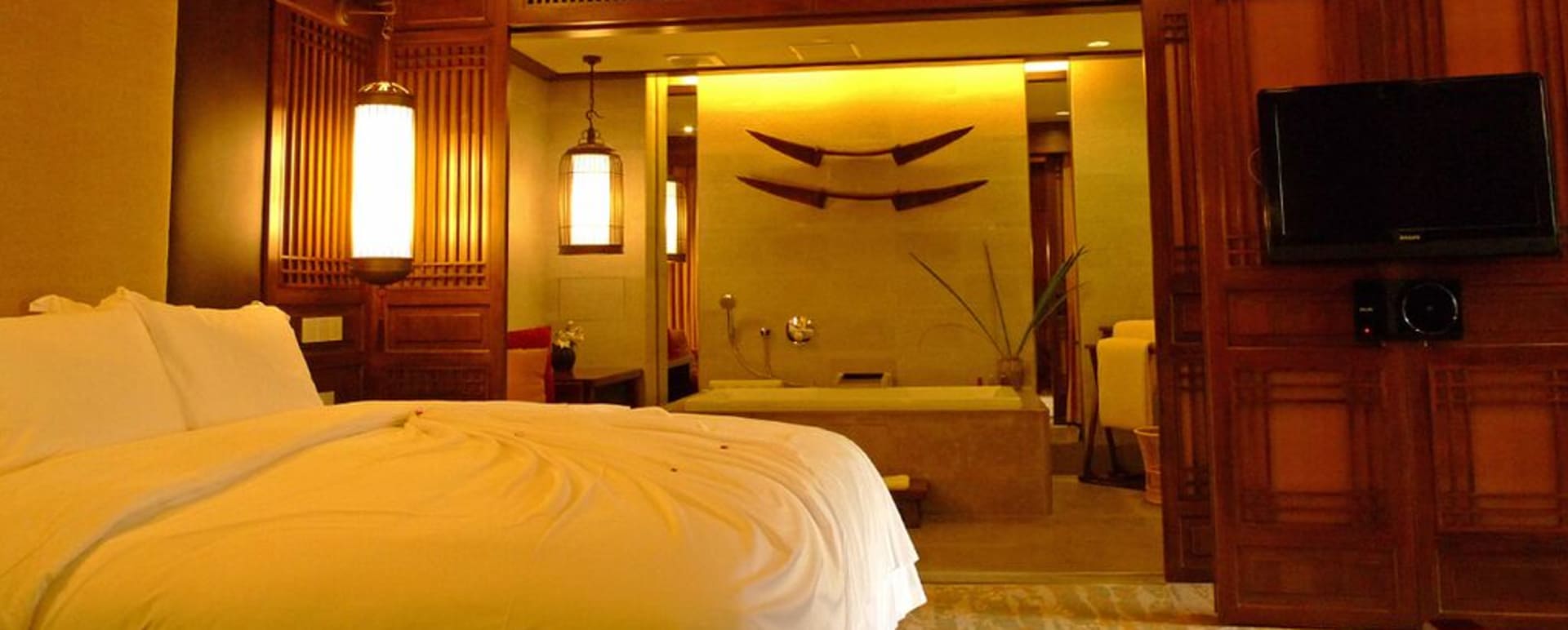 Bedroom  - The Intercontinental Lijiang