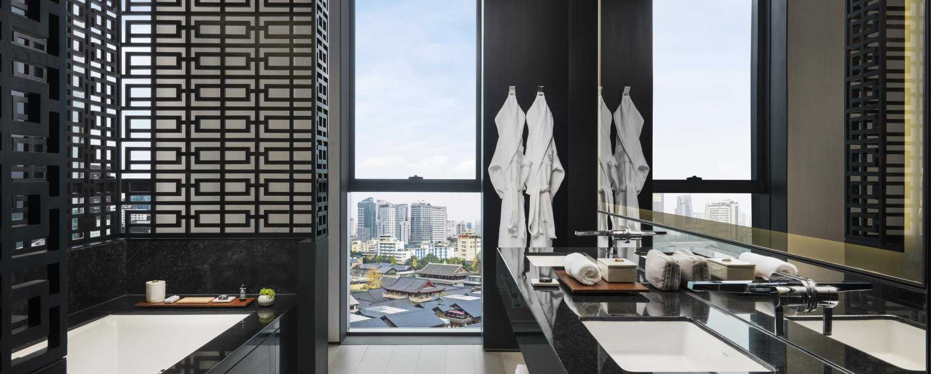 Studio Bathroom  - The Temple House Hotel