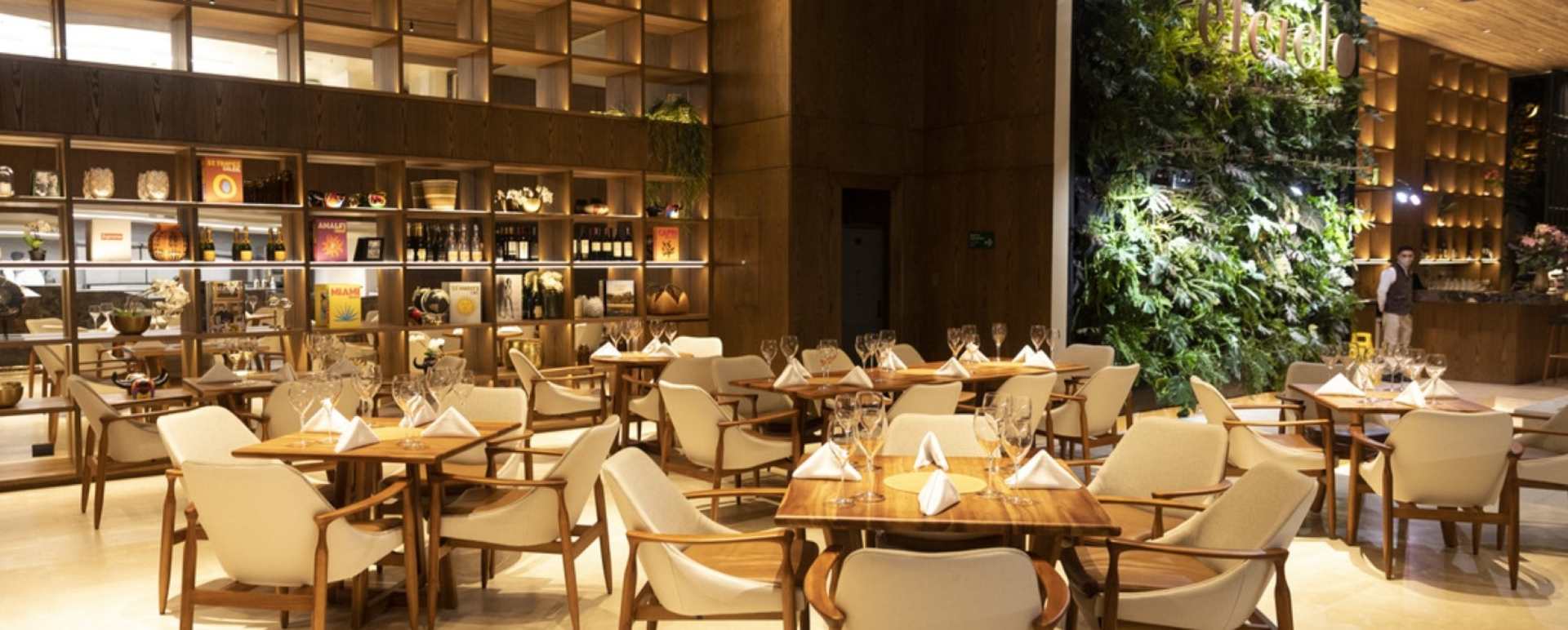 Restaurant - Elcielo Hotel 