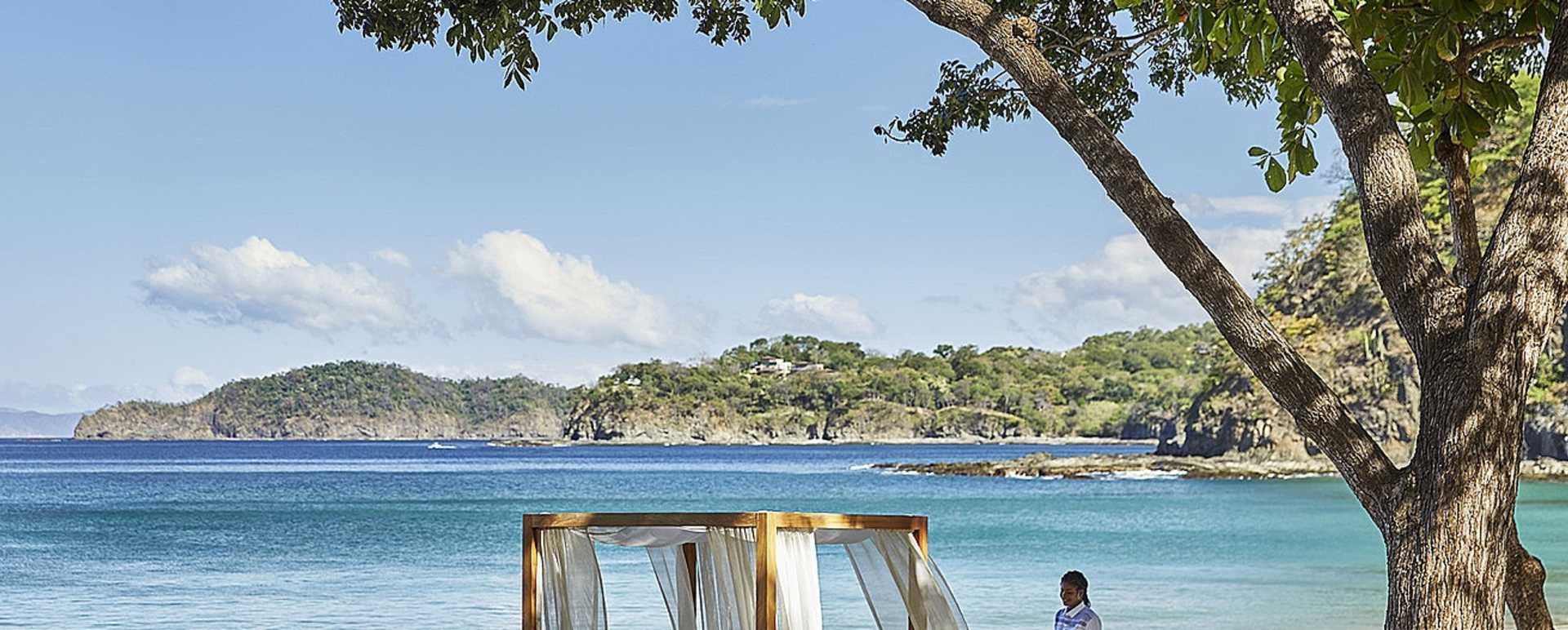 Beach cabana - Four Seasons Resort Costa Rica