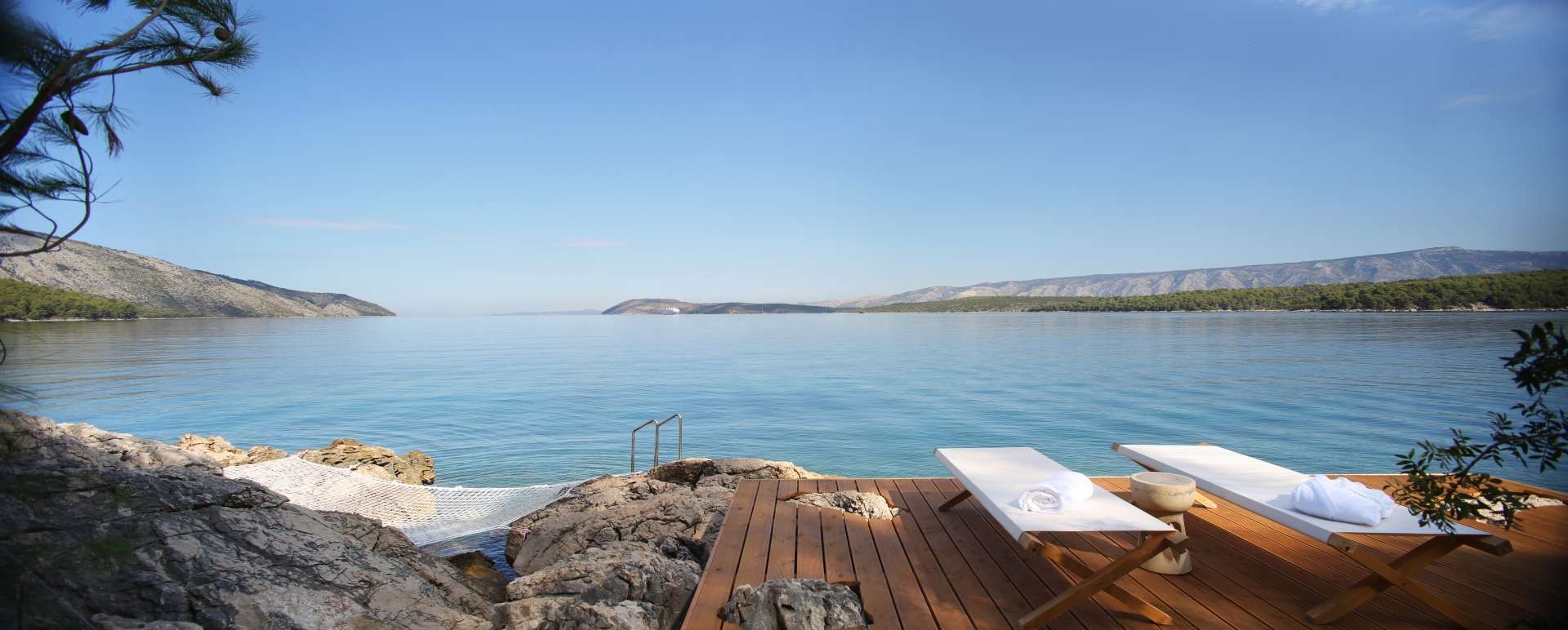 Beach deck 