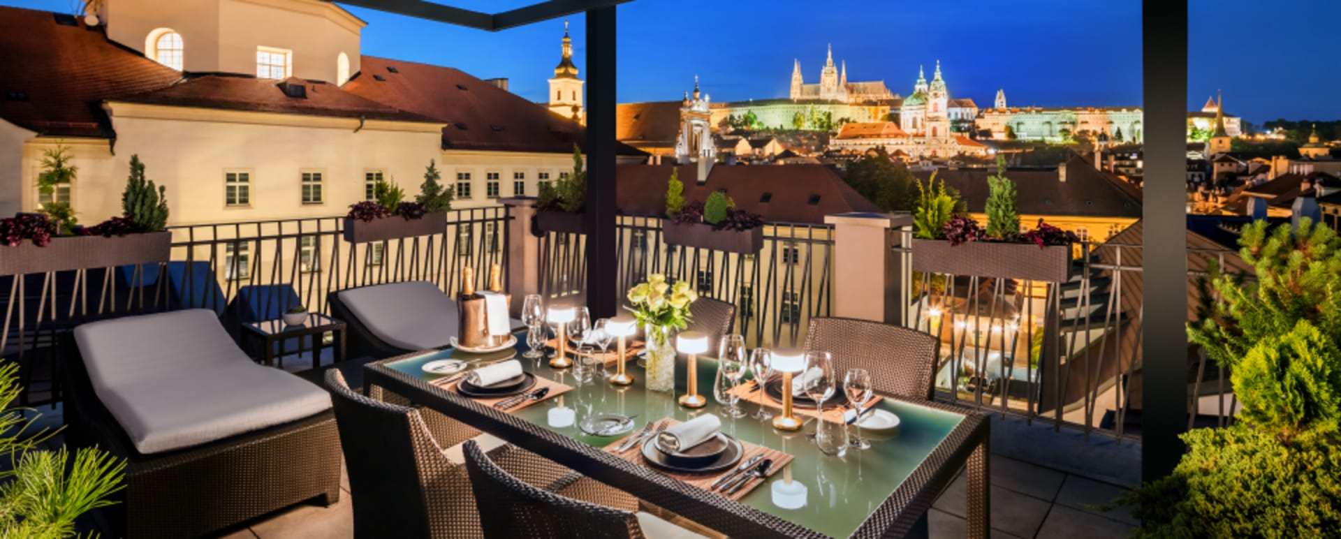 Mandarin Oriental Prague - terrace 