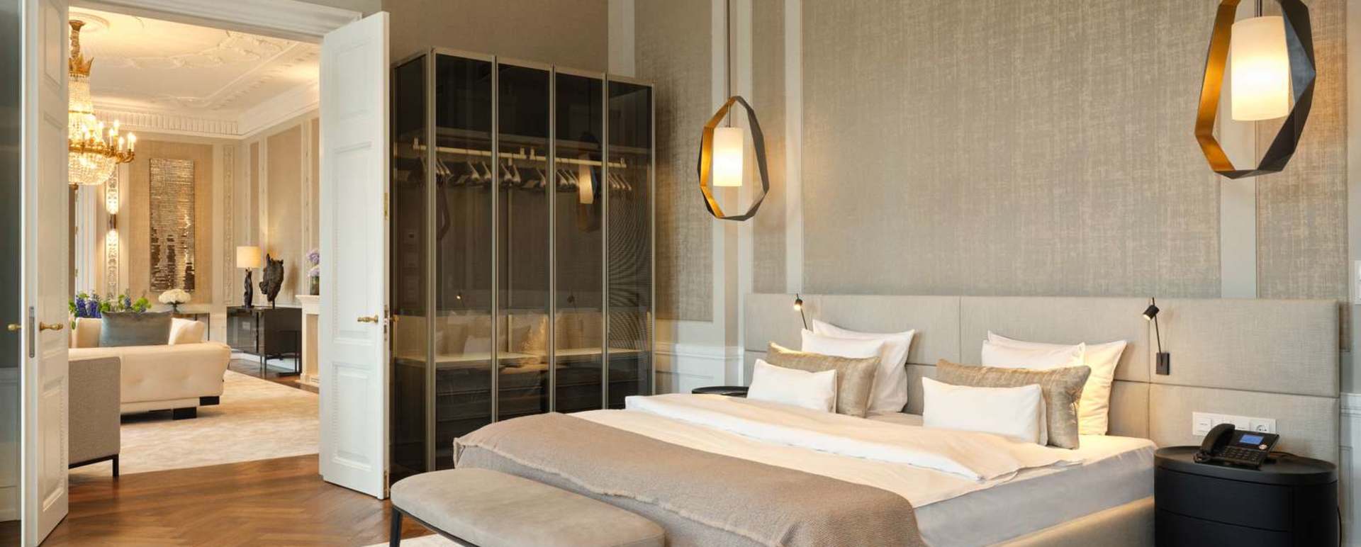 Royal Suite Bedroom 