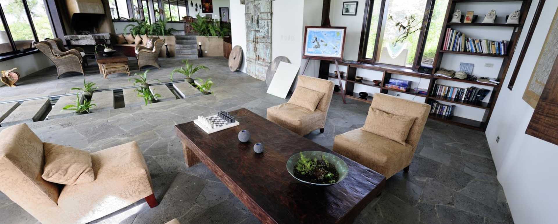 Lounge - Galapagos Safari Camp