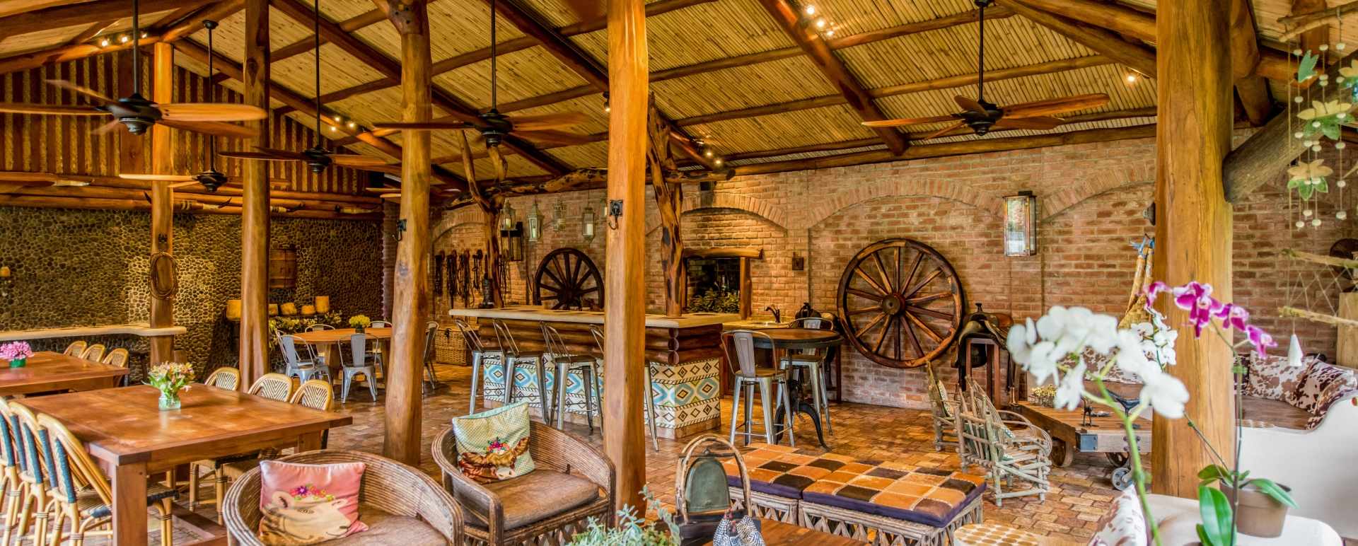 Restaurant and bar 