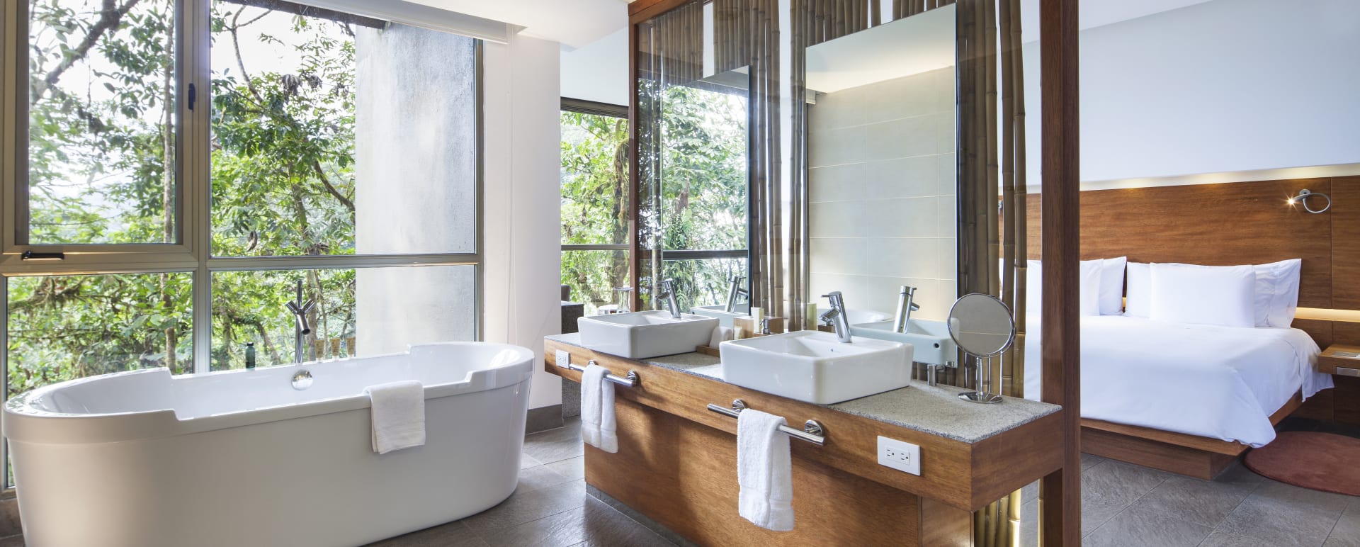 Yaku-Bathroom-1 