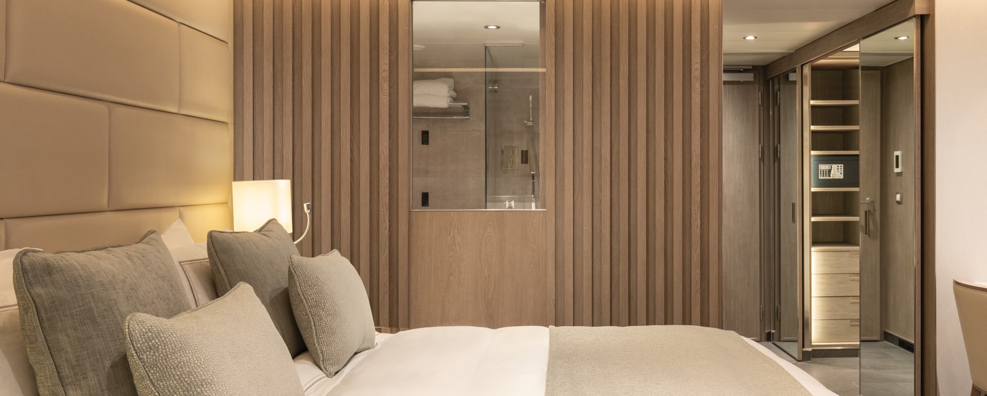 Veranda Suite 