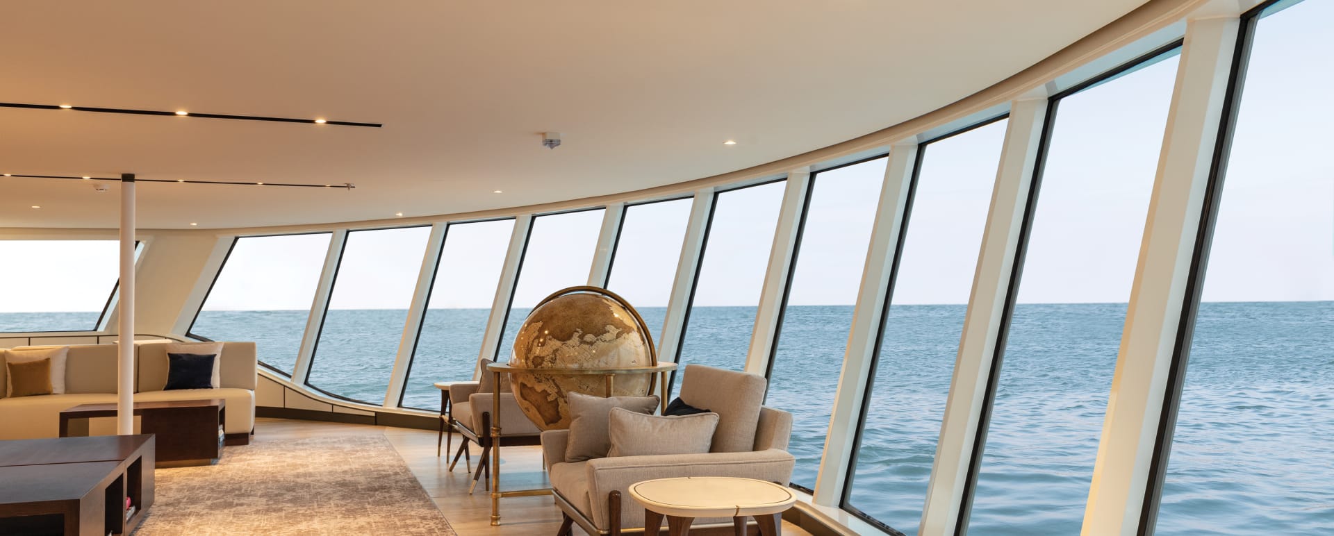 Observation Lounge 