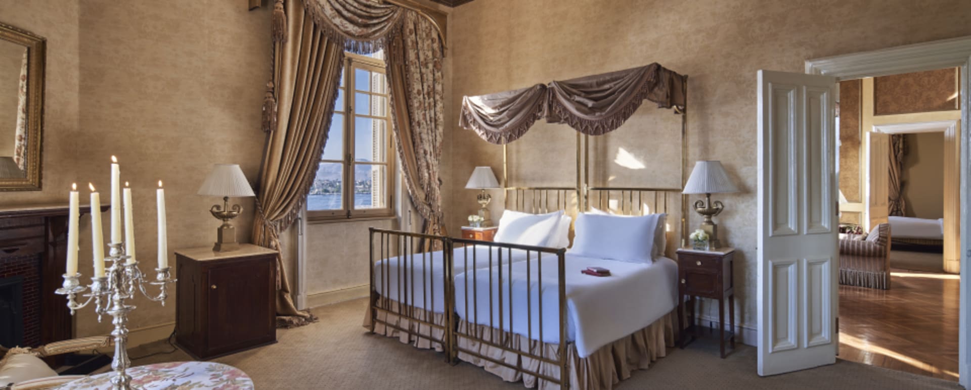 Twin room 