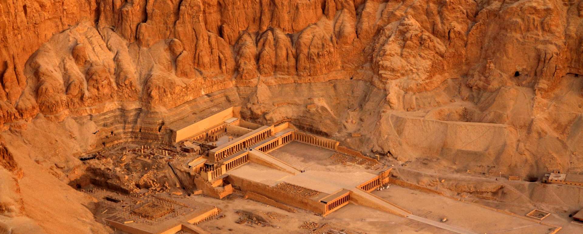 Valley of the Queens