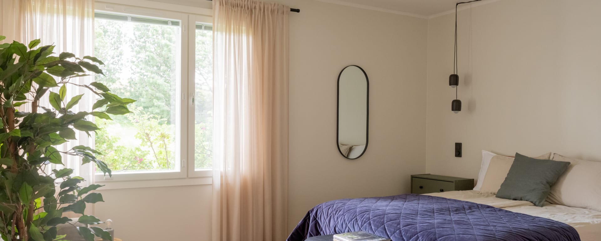 Bedroom Hst 2 