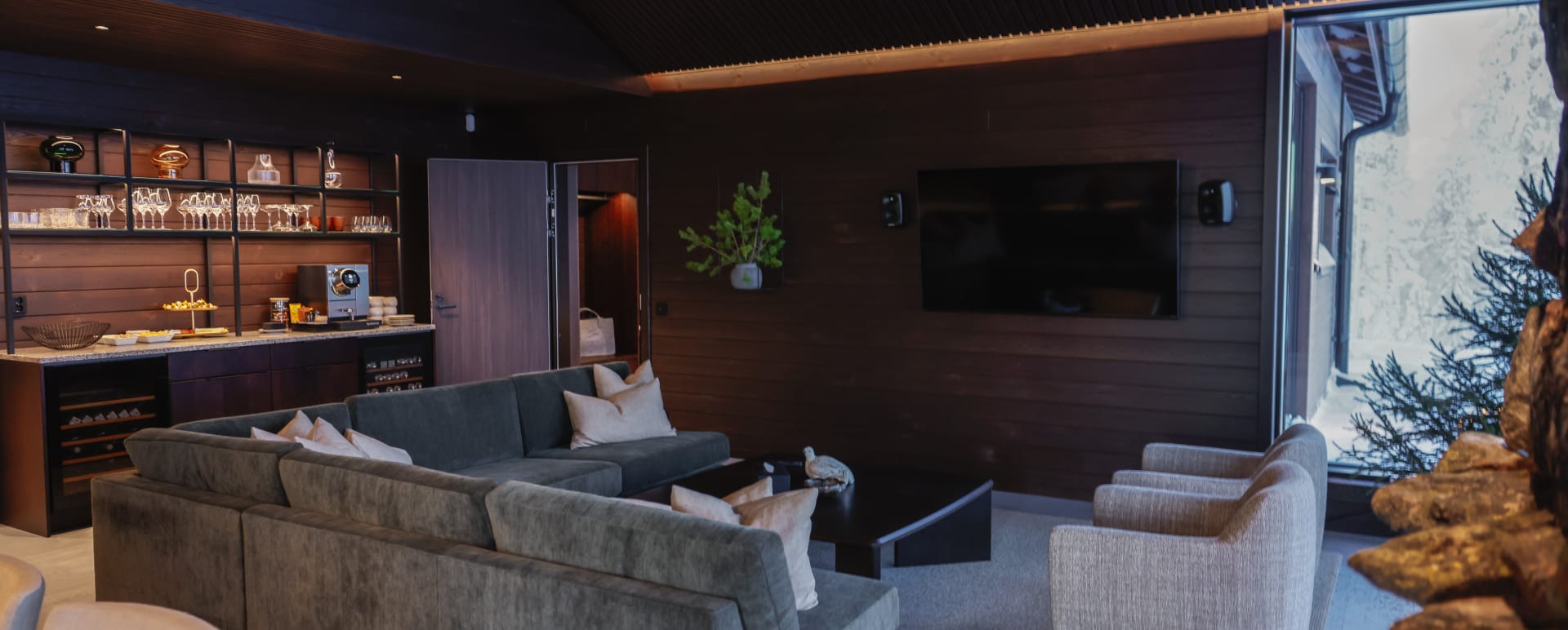 Living Area 2 