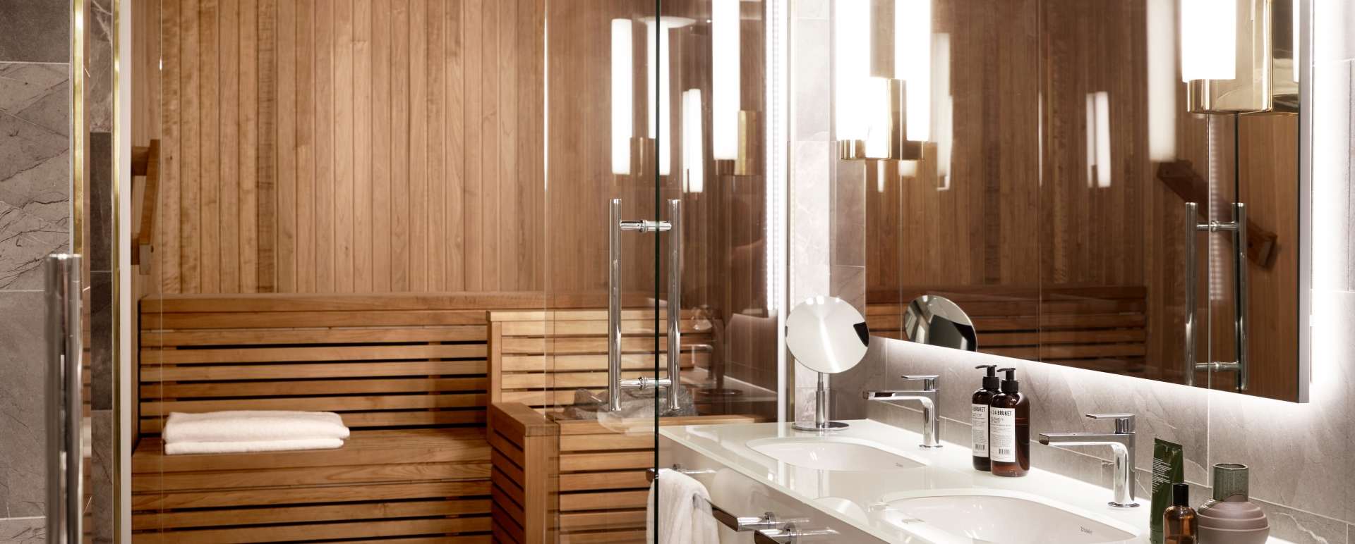 St George Suite Sauna 