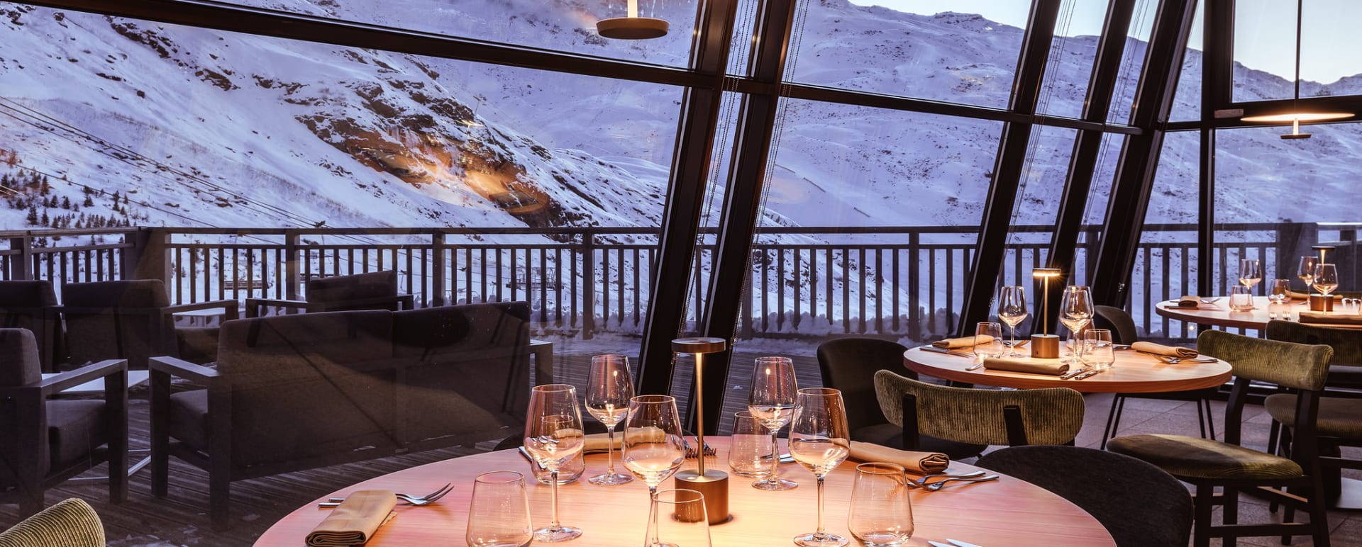 Bar Restaurant - 2 
