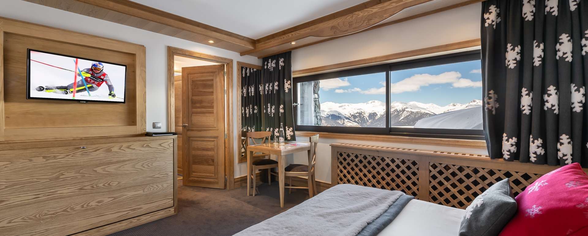 Valley Room 