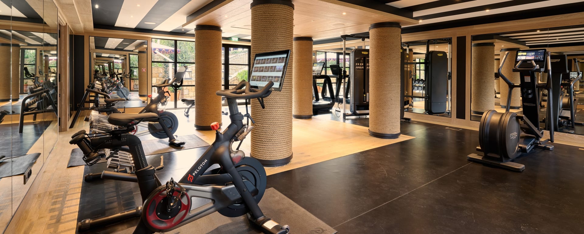 AREV Gym 