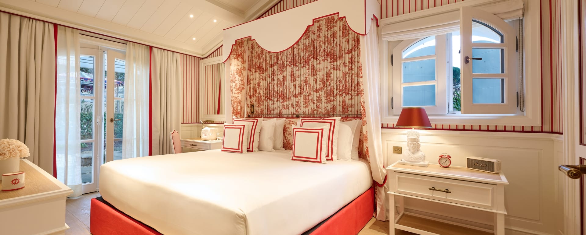 AREV Room 18 