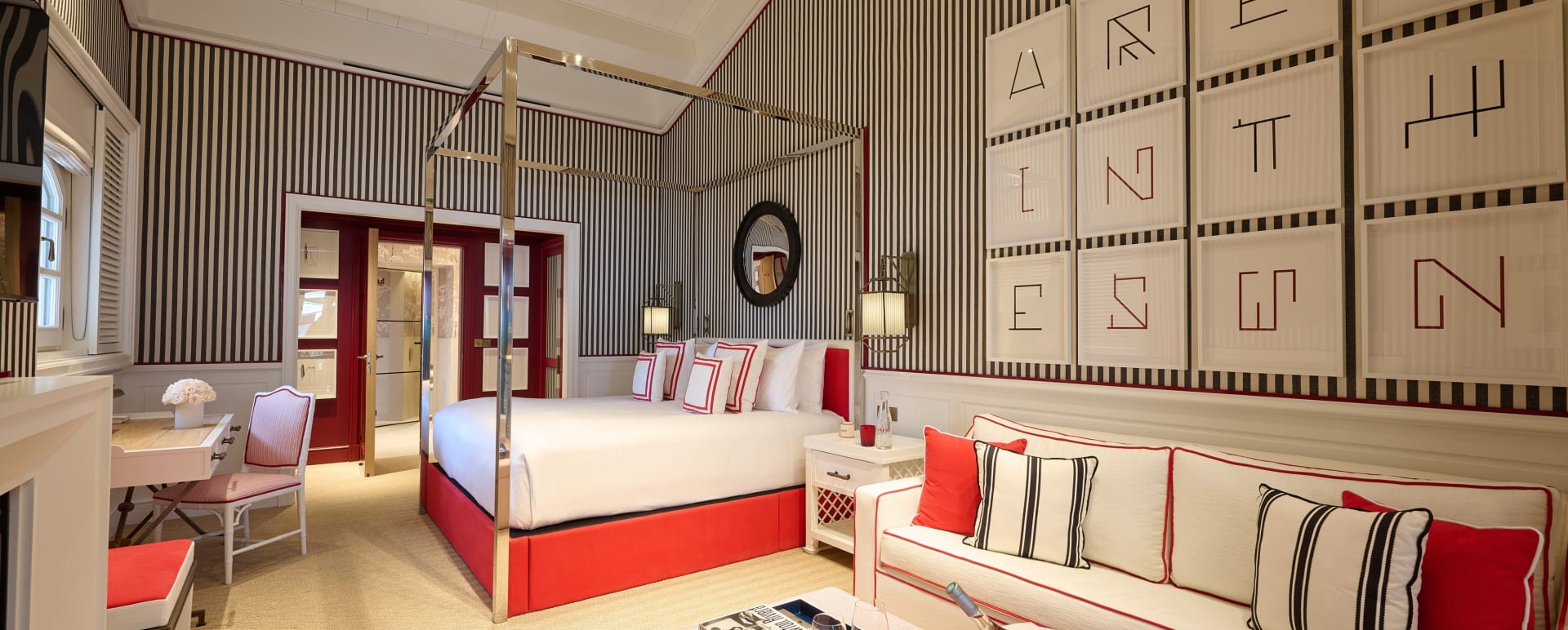 AREV Room 19 