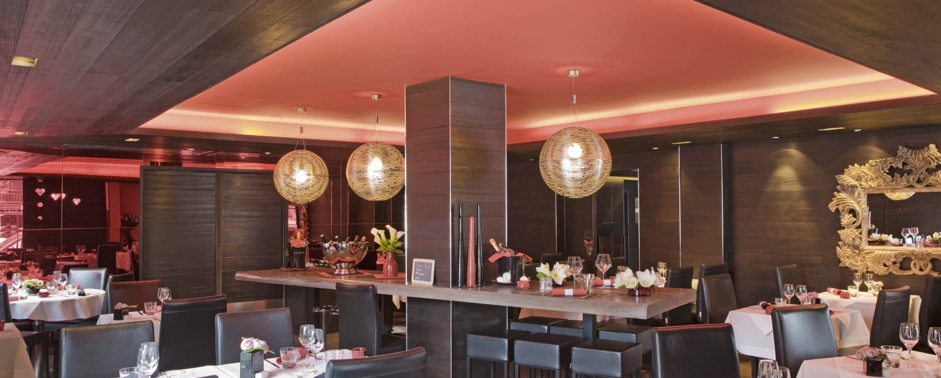 Restaurant - Avenue Lodge